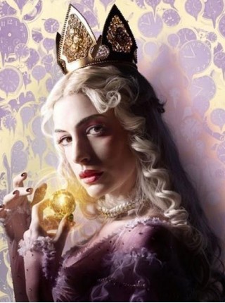 Alice in Wonderland White Queen Cosplay Wig